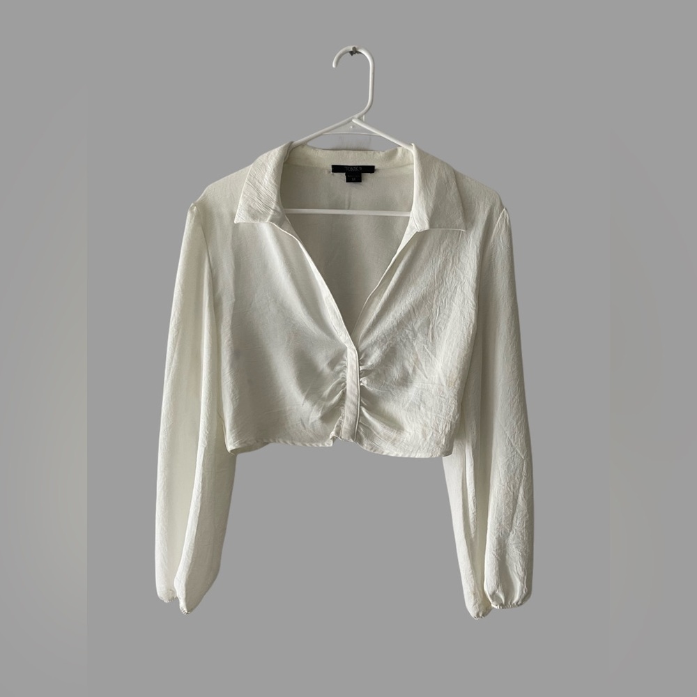 Basic white top